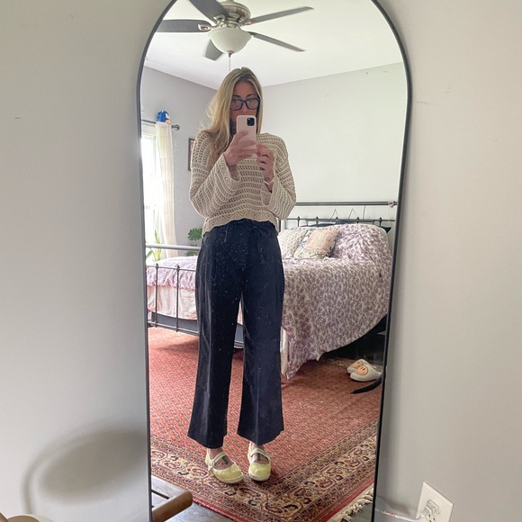 Meet your Posher, Danielle - Picture 3 of 16